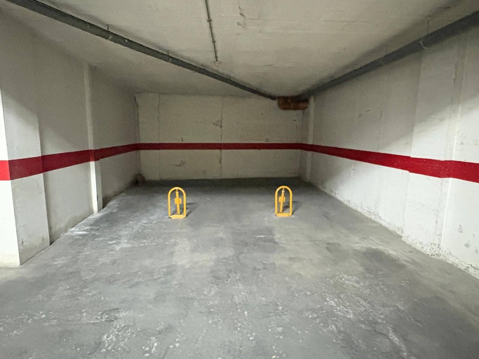 Garage till salu i Elche / Elx - 9 500 € (Ref: 10181799)