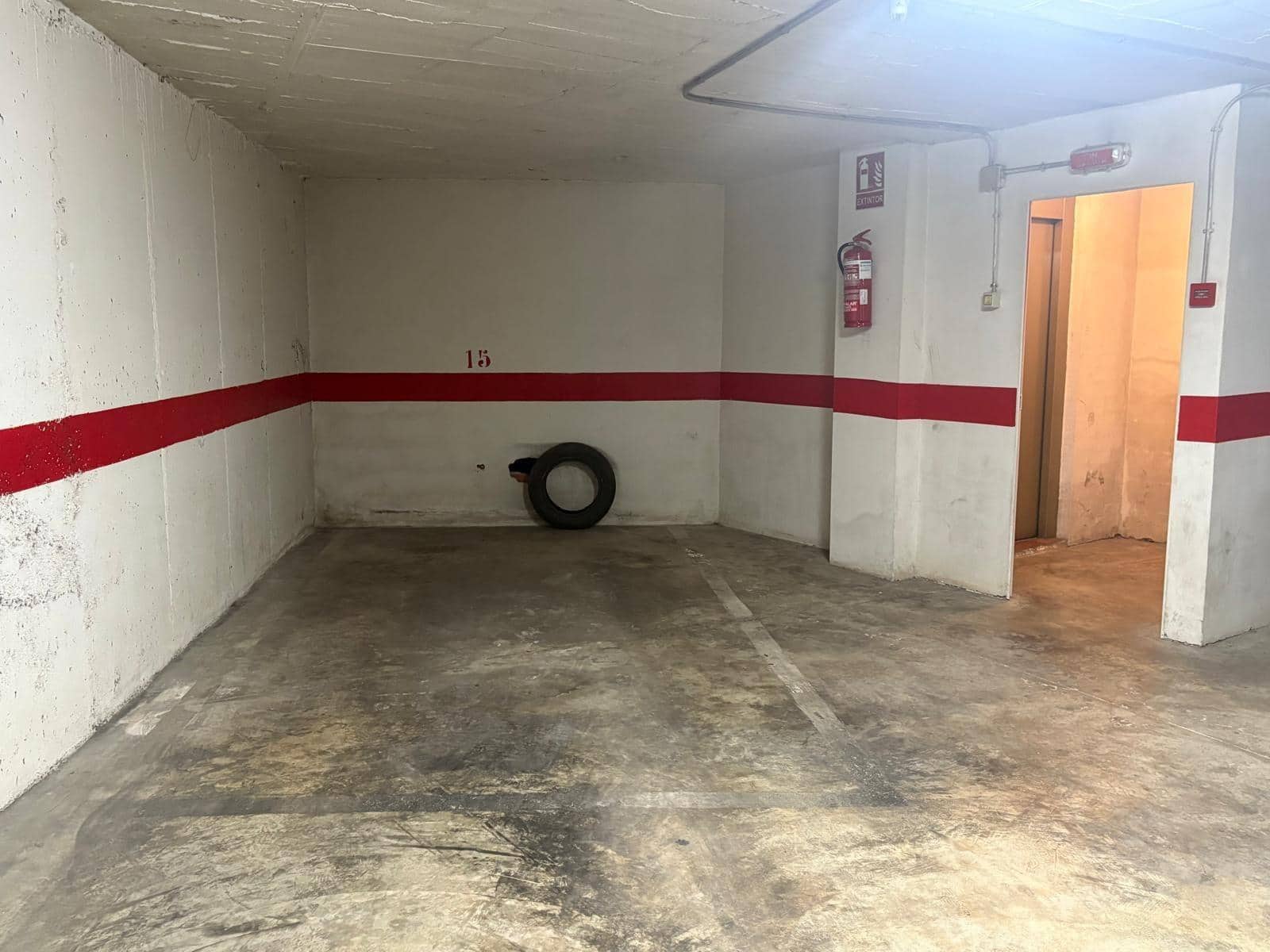 Garage till salu i Elche / Elx - 9 500 € (Ref: 10181799)