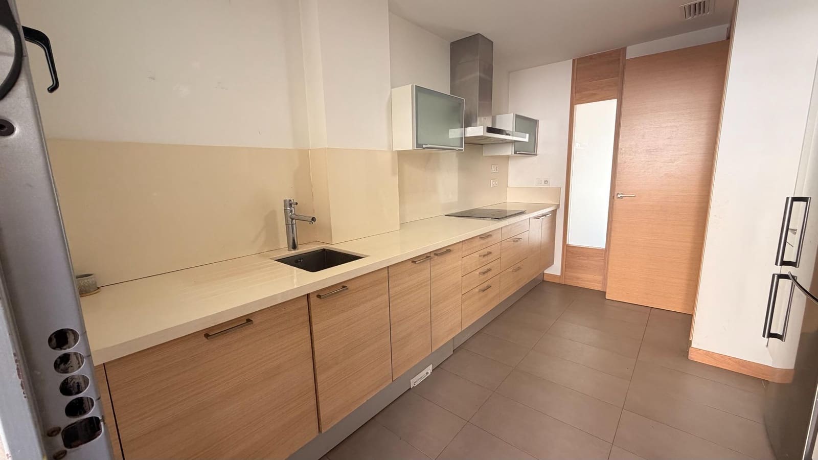 3 soverom Rekkehus til salgs i Arenales del Sol med svømmebasseng garasje - € 680 000 (Ref: 10181829)