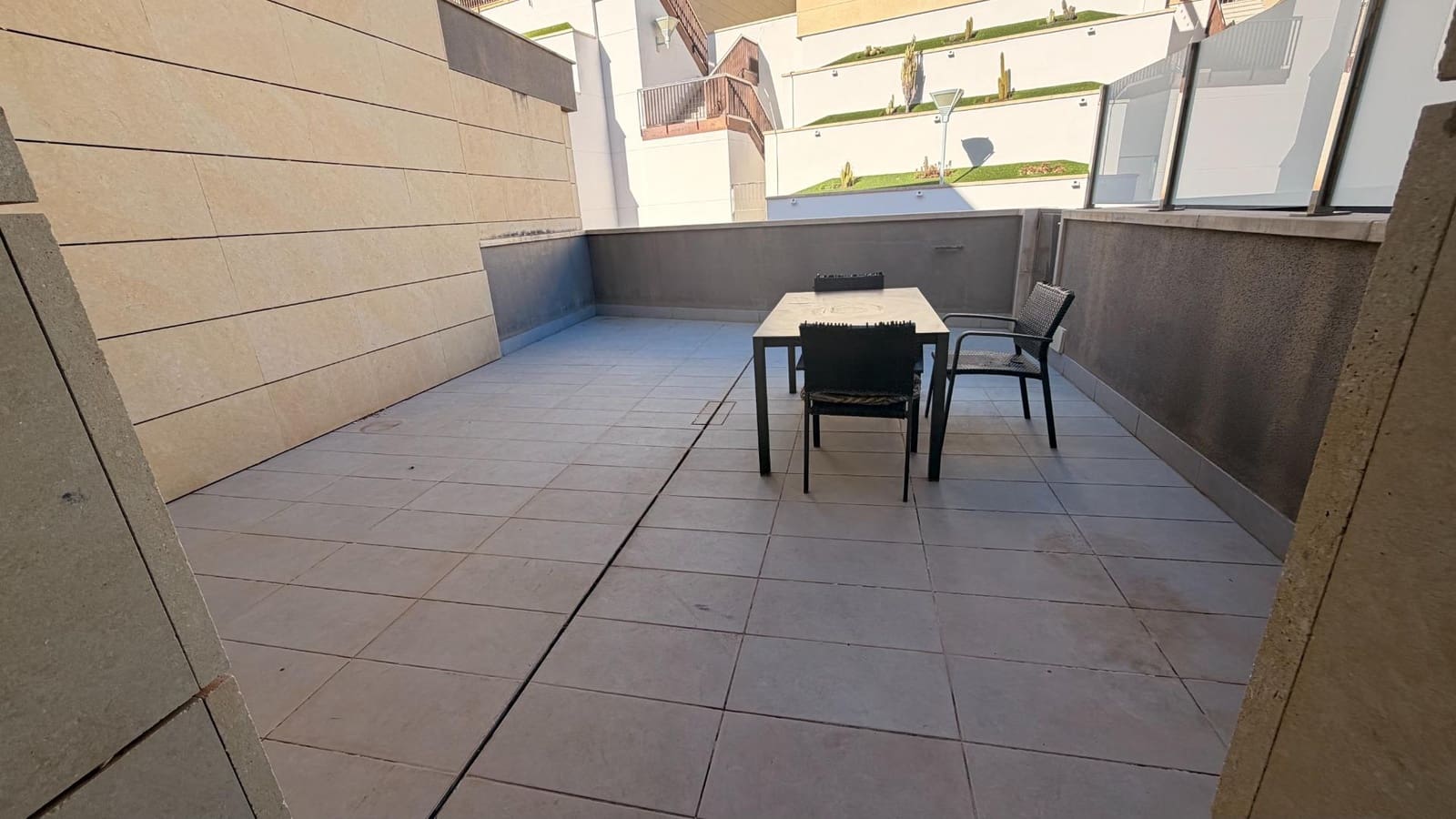 3 soverom Rekkehus til salgs i Arenales del Sol med svømmebasseng garasje - € 680 000 (Ref: 10181829)