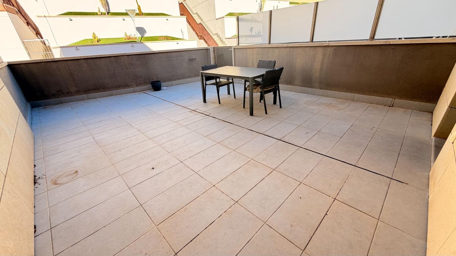 3 soverom Rekkehus til salgs i Arenales del Sol med svømmebasseng garasje - € 680 000 (Ref: 10181829)