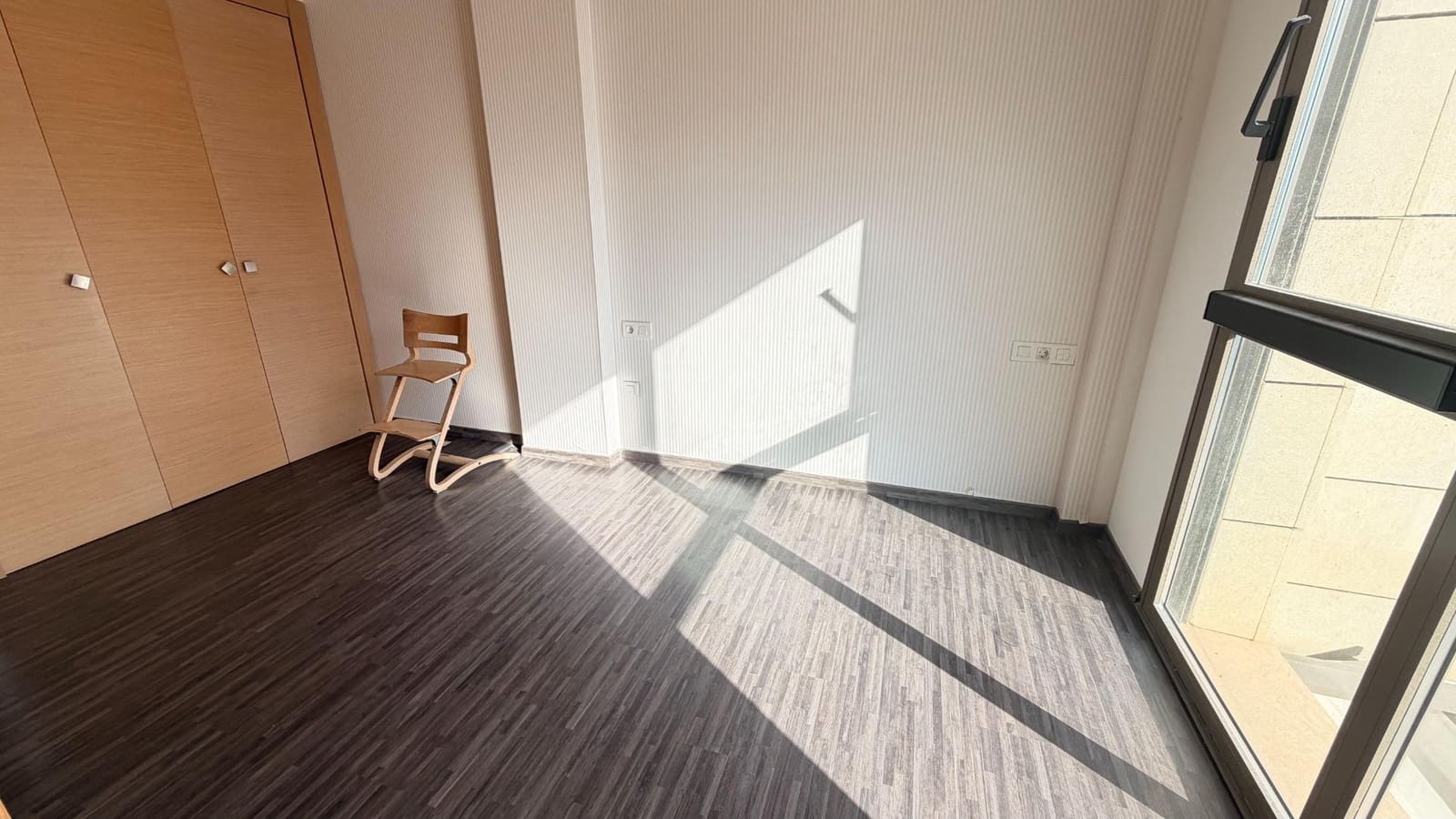 3 soverom Rekkehus til salgs i Arenales del Sol med svømmebasseng garasje - € 680 000 (Ref: 10181829)