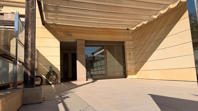 3 soverom Rekkehus til salgs i Arenales del Sol, Elche / Elx med svømmebasseng garasje - € 680 000 (Ref: 10181829)