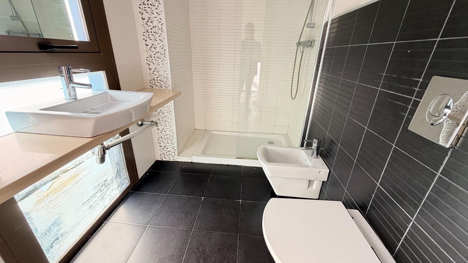 3 soverom Rekkehus til salgs i Arenales del Sol med svømmebasseng garasje - € 680 000 (Ref: 10181829)