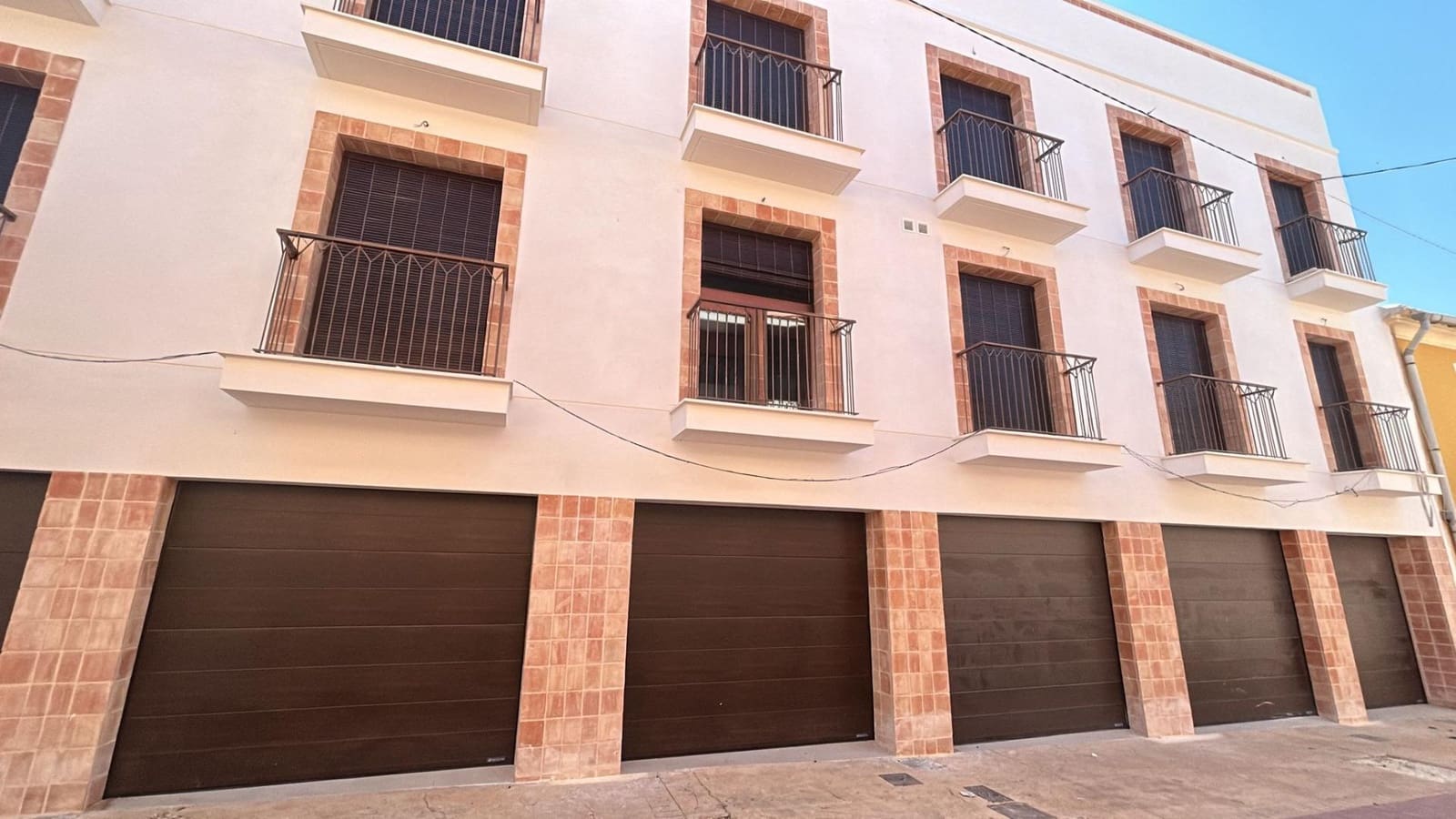 3 soveværelse Lejlighed til salg i Hondon de las Nieves med garage - € 250.000 (Ref: 10181830)