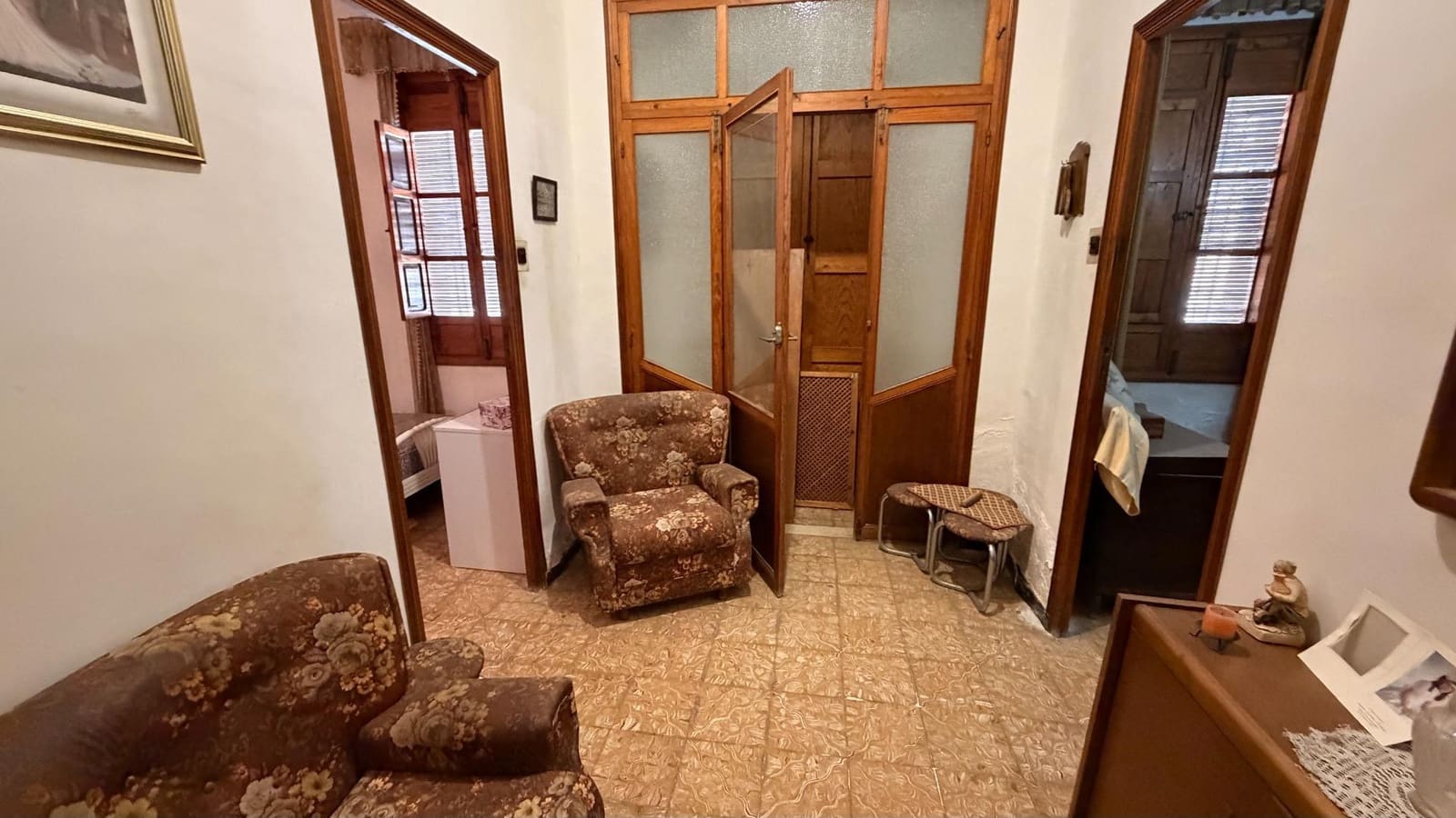 Piso de 4 habitaciones en La Hoya en venta con garaje - 160.000 € (Ref: 10181841)