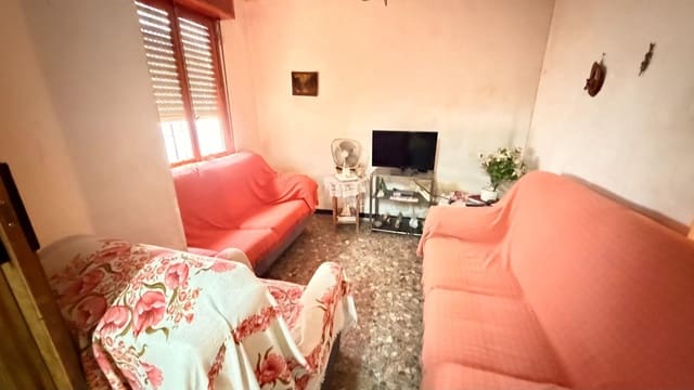 Piso de 4 habitaciones en La Hoya, Elche / Elx en venta con garaje - 160.000 € (Ref: 10181841)