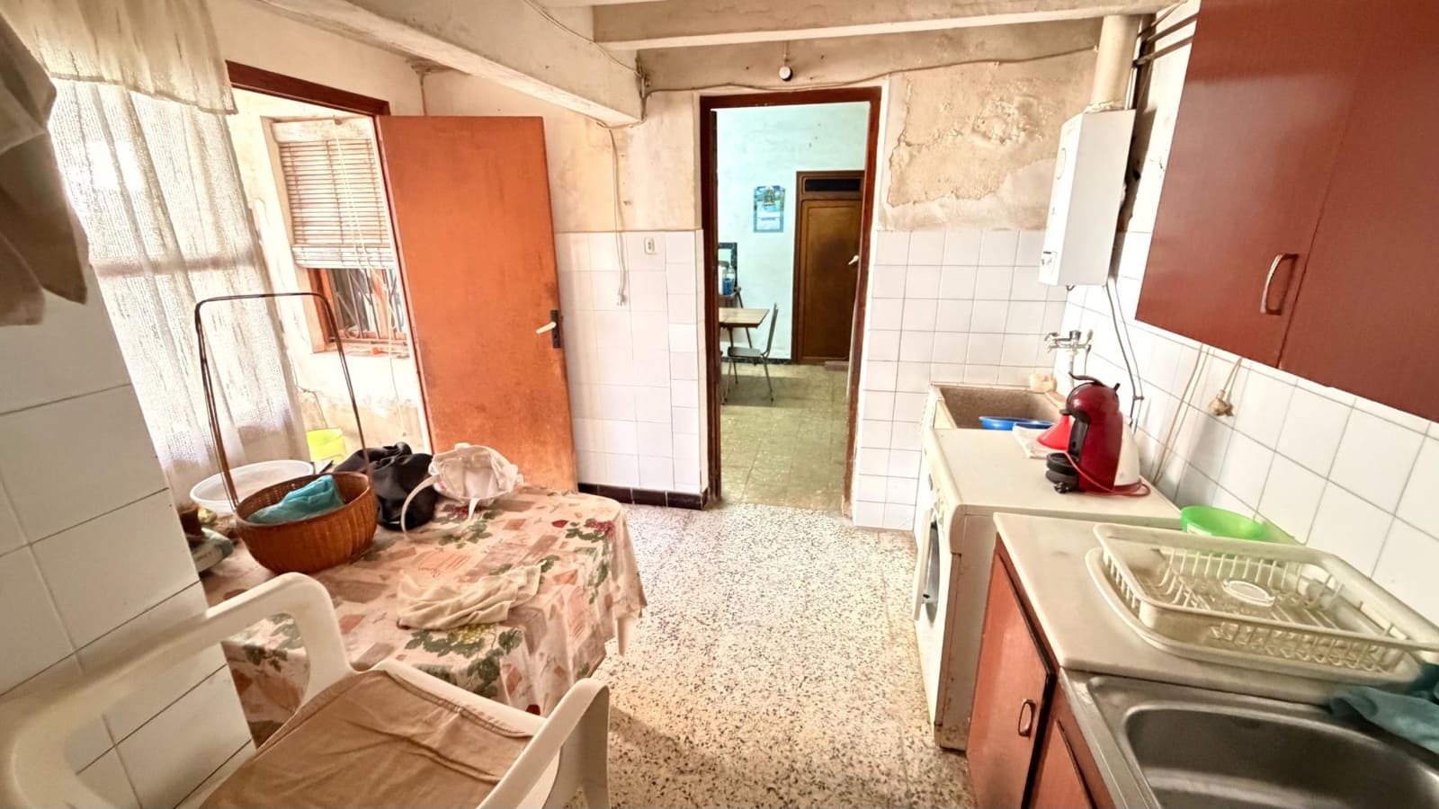 Piso de 4 habitaciones en La Hoya en venta con garaje - 160.000 € (Ref: 10181841)