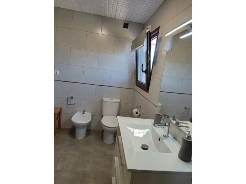 4 slaapkamer Villa te koop in Vinaros met zwembad garage - € 274.000 (Ref: 9021311)