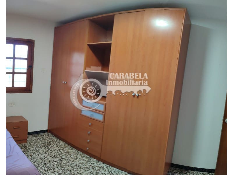 4 slaapkamer Villa te koop in Vinaros met zwembad garage - € 274.000 (Ref: 9021311)