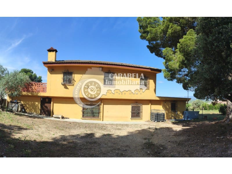 4 slaapkamer Villa te koop in Vinaros met zwembad garage - € 274.000 (Ref: 9021311)