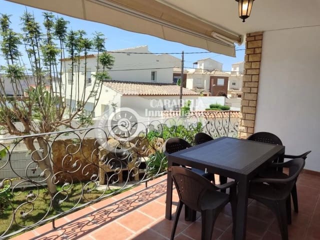 3 slaapkamer Villa te koop in Vinaròs met garage - € 230.000 (Ref: 9021313)