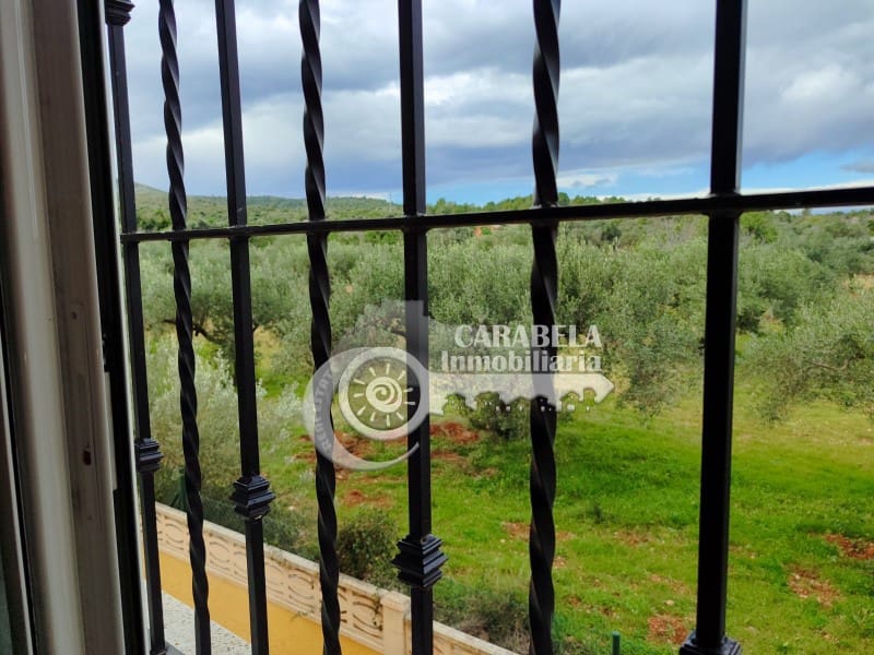 4 soveværelse Byhus til salg i Peniscola med swimmingpool garage - € 250.000 (Ref: 9021324)