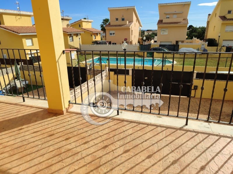 4 soveværelse Byhus til salg i Peniscola med swimmingpool garage - € 250.000 (Ref: 9021324)