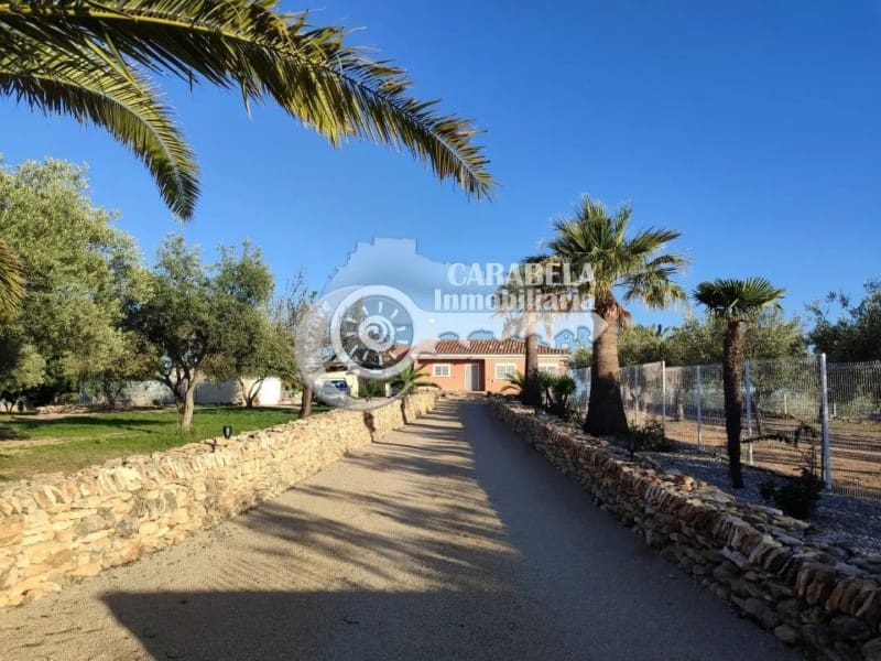 2 soveværelse Villa til salg i Cervera del Maestre / Cervera del Maestrat med swimmingpool garage - € 320.000 (Ref: 9021330)