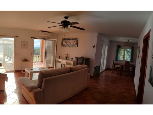 2 sovrum Villa till salu i Cervera del Maestre / Cervera del Maestrat med pool garage - 320 000 € (Ref: 9021330)