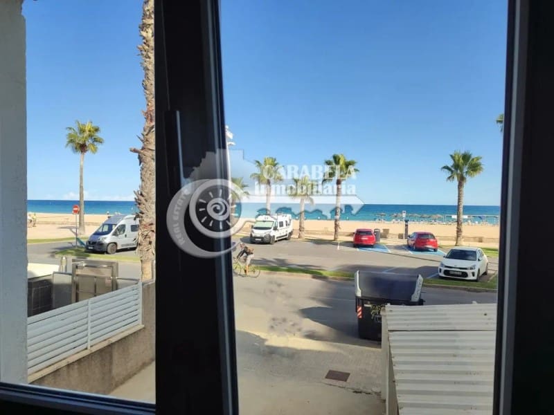 6 soveværelse Byhus til salg i Peniscola med garage - € 450.000 (Ref: 9256642)