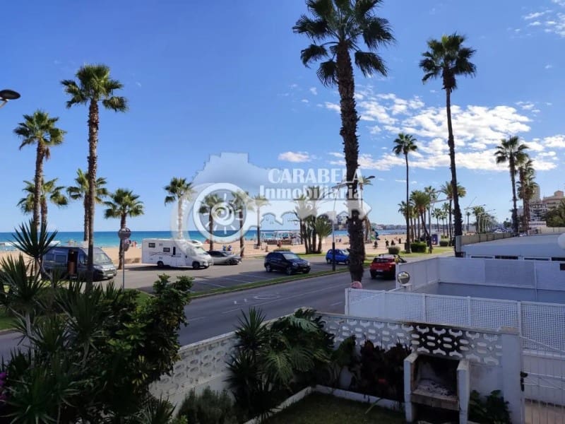 6 soveværelse Byhus til salg i Peniscola med garage - € 450.000 (Ref: 9256642)