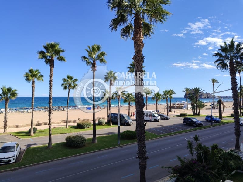 6 soveværelse Byhus til salg i Peniscola med garage - € 450.000 (Ref: 9256642)