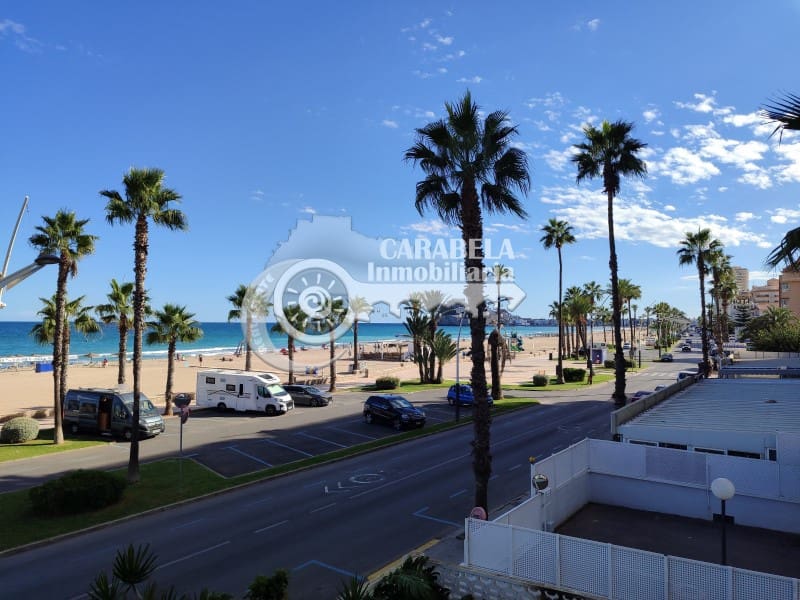 6 soveværelse Byhus til salg i Peniscola med garage - € 450.000 (Ref: 9256642)