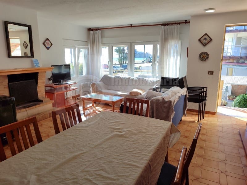 6 soveværelse Byhus til salg i Peniscola med garage - € 450.000 (Ref: 9256642)