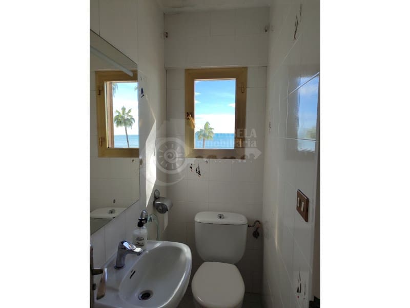 6 soveværelse Byhus til salg i Peniscola med garage - € 450.000 (Ref: 9256642)