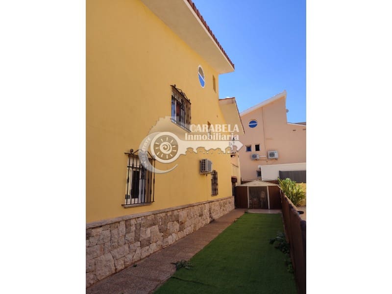 3 soveværelse Villa til salg i Peniscola med garage - € 295.000 (Ref: 9275642)