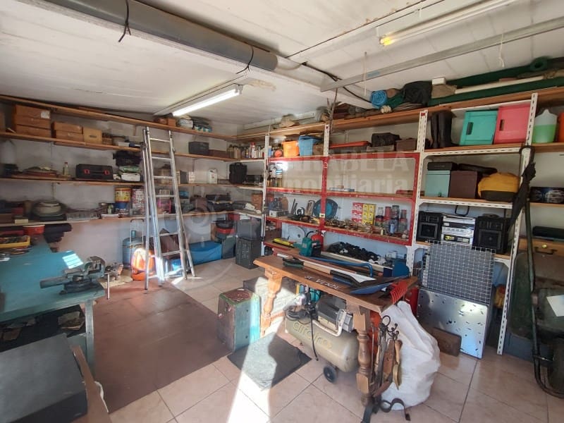 4 bedroom Villa for sale in Peniscola with garage - € 220,000 (Ref: 9437705)