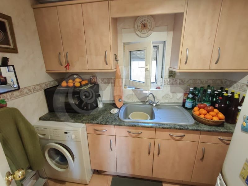 4 bedroom Villa for sale in Peniscola with garage - € 220,000 (Ref: 9437705)