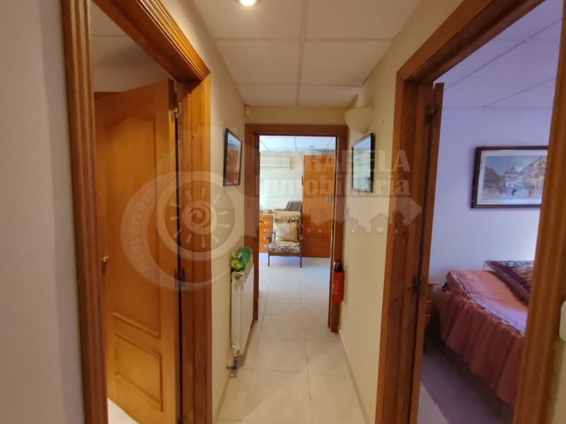 4 bedroom Villa for sale in Peniscola with garage - € 220,000 (Ref: 9437705)