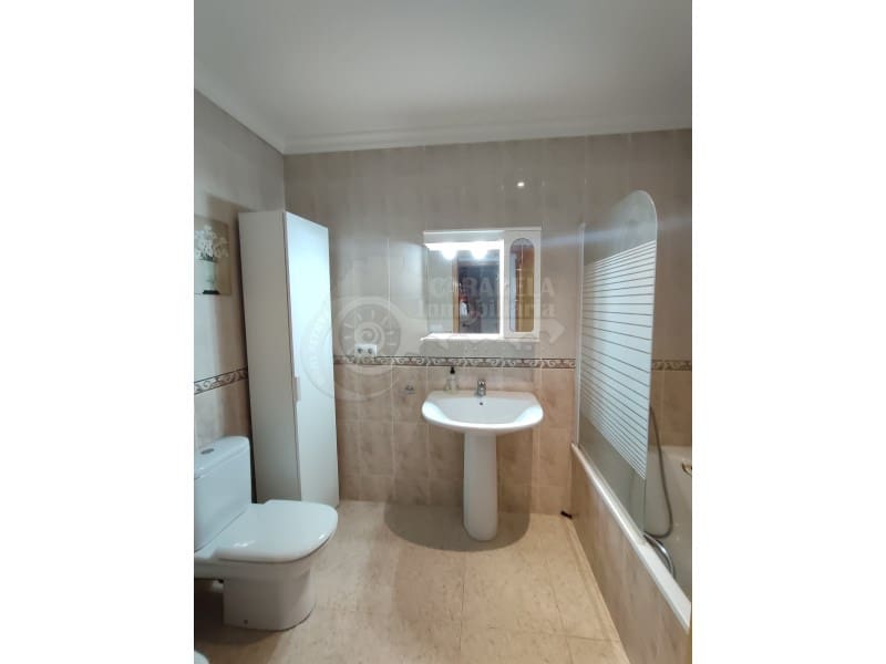 Flat for sale in Vinaros - € 170,000 (Ref: 9504641)