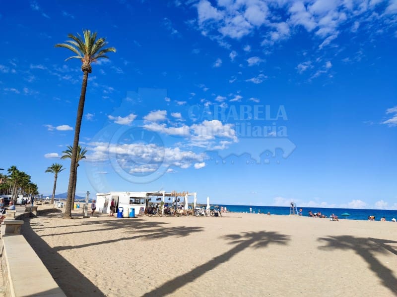 Flat for sale in Vinaros - € 170,000 (Ref: 9504641)