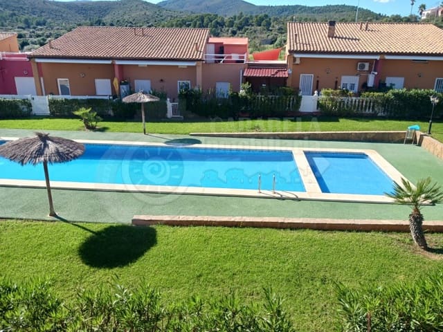 4 slaapkamer Halfvrijstaande villa te koop in Peñíscola met zwembad garage - € 219.900 (Ref: 9516060)