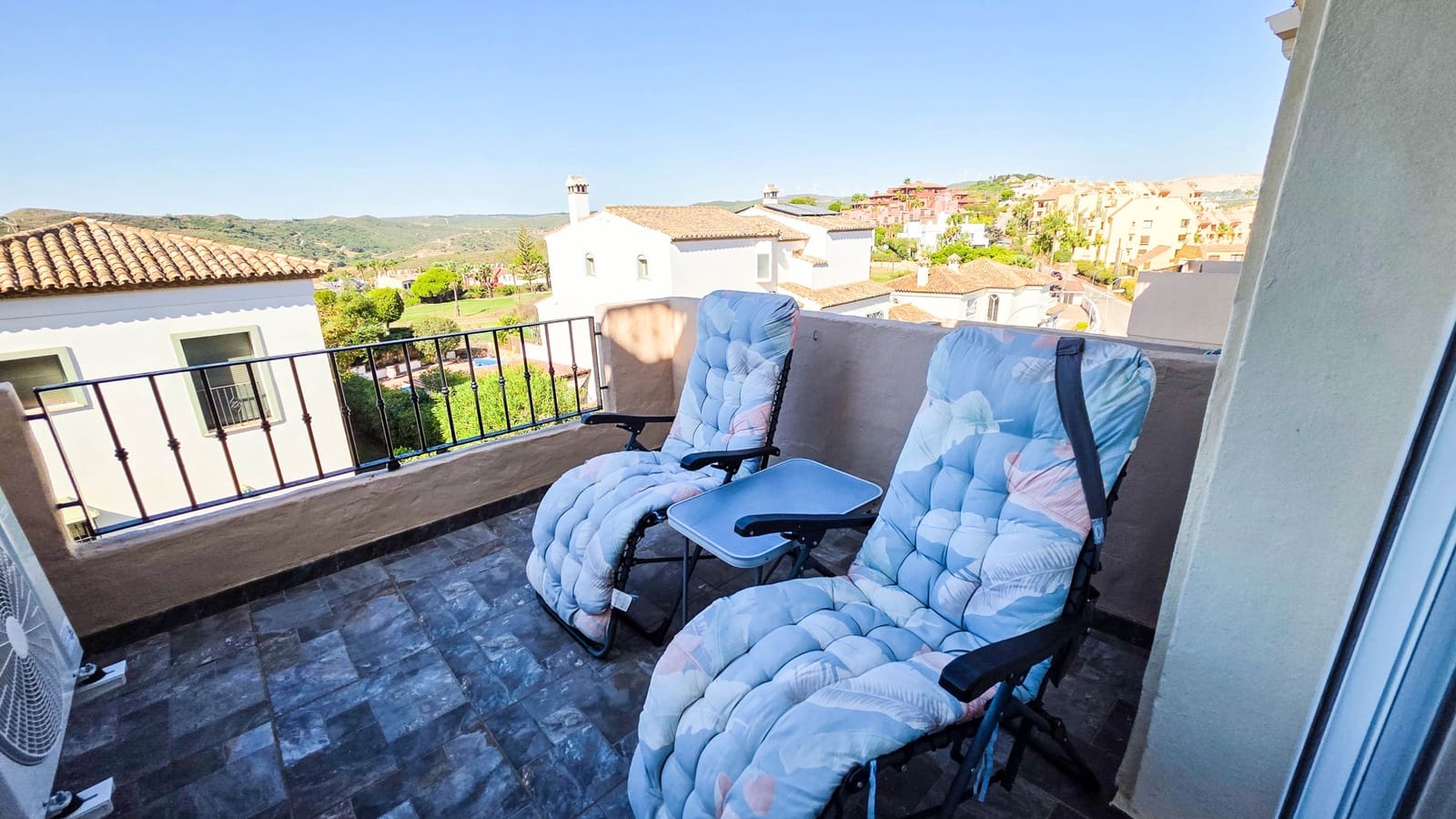 3 Zimmer Penthouse zu verkaufen in La Duquesa / Puerto de la Duquesa mit Pool Garage - 390.000 € (Ref: 10077575)