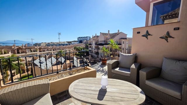 3 Zimmer Penthouse zu verkaufen in La Duquesa / Puerto de la Duquesa, Manilva mit Pool Garage - 390.000 € (Ref: 10077575)