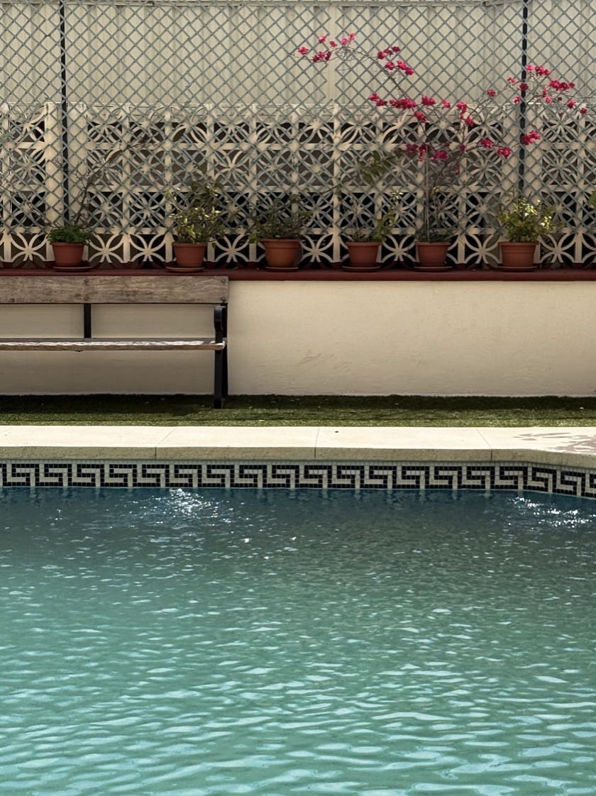 Apartamento de 3 habitaciones en Marbella en venta con piscina garaje - 795.000 € (Ref: 10147451)