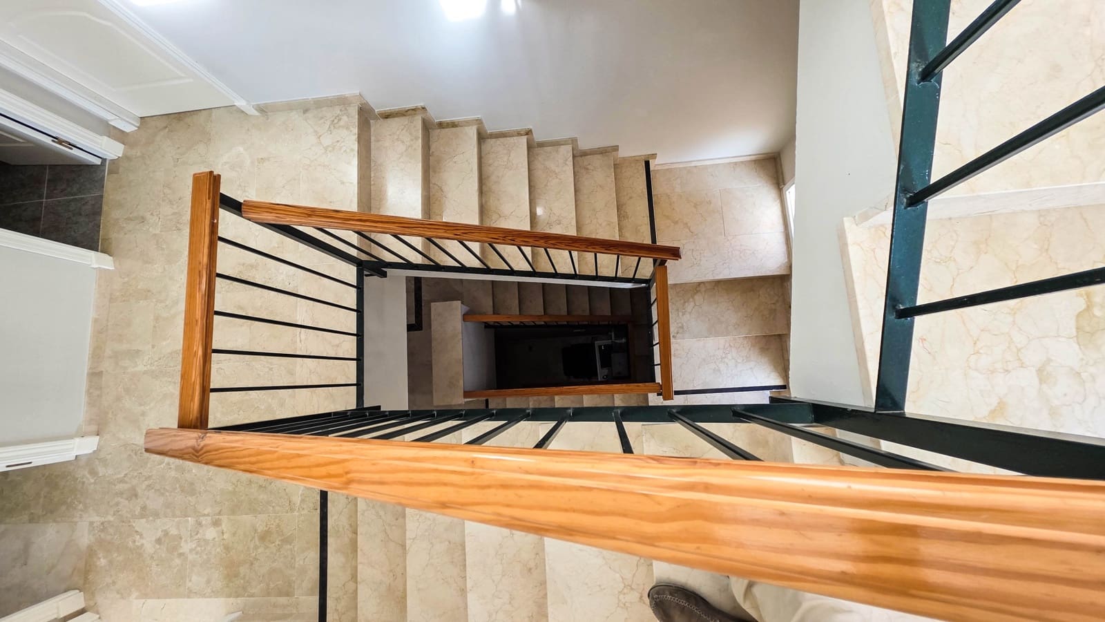 4 sypialnia Dom blizniak na sprzedaż w Manilva z basenem garażem - 525 000 € (Ref: 10158698)