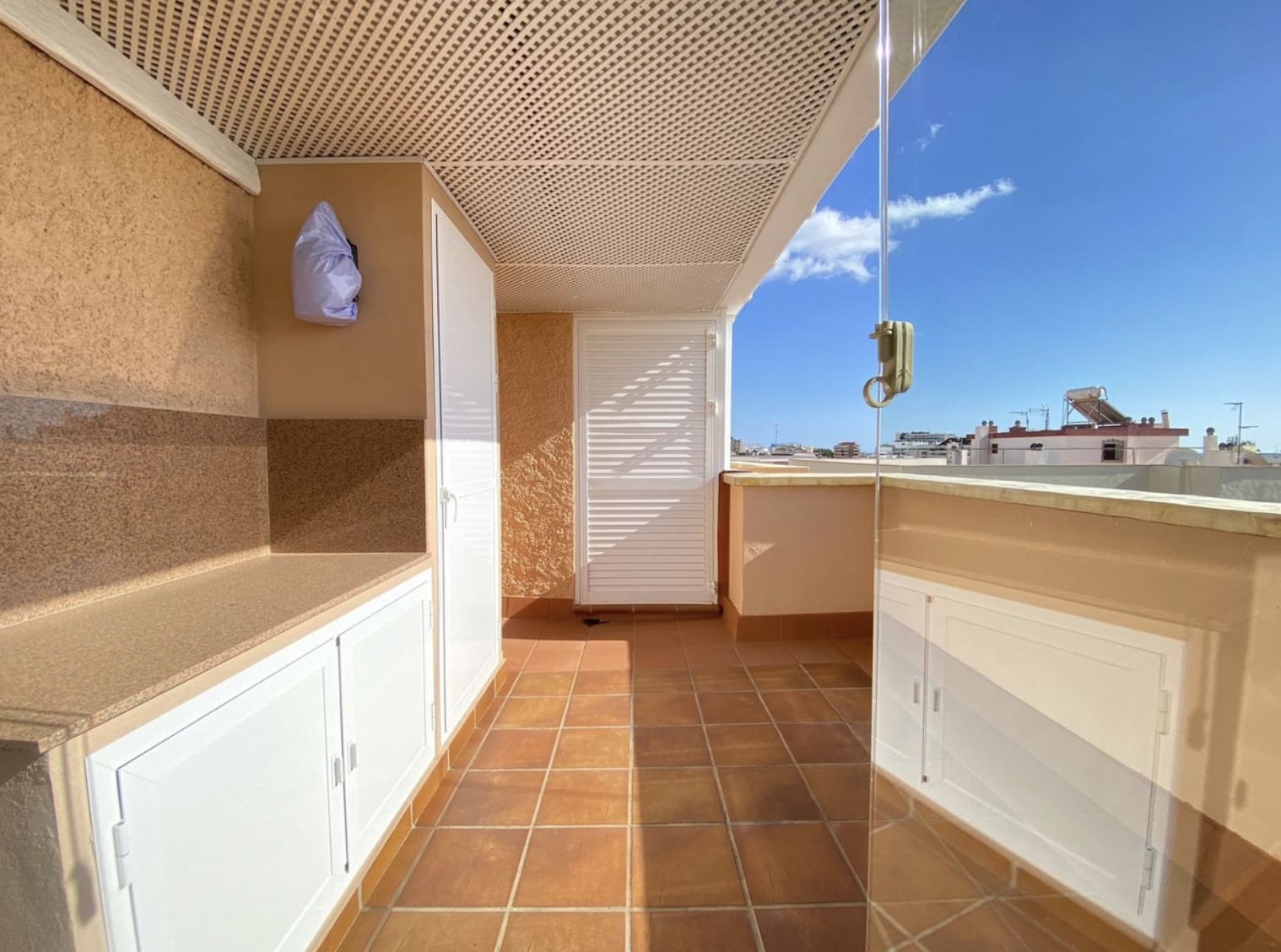 3 quarto Penthouse para venda em Marbella com garagem - 1 150 000 € (Ref: 10165441)