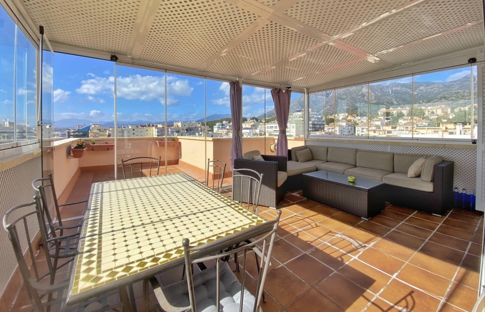 3 quarto Penthouse para venda em Marbella com garagem - 1 150 000 € (Ref: 10165441)
