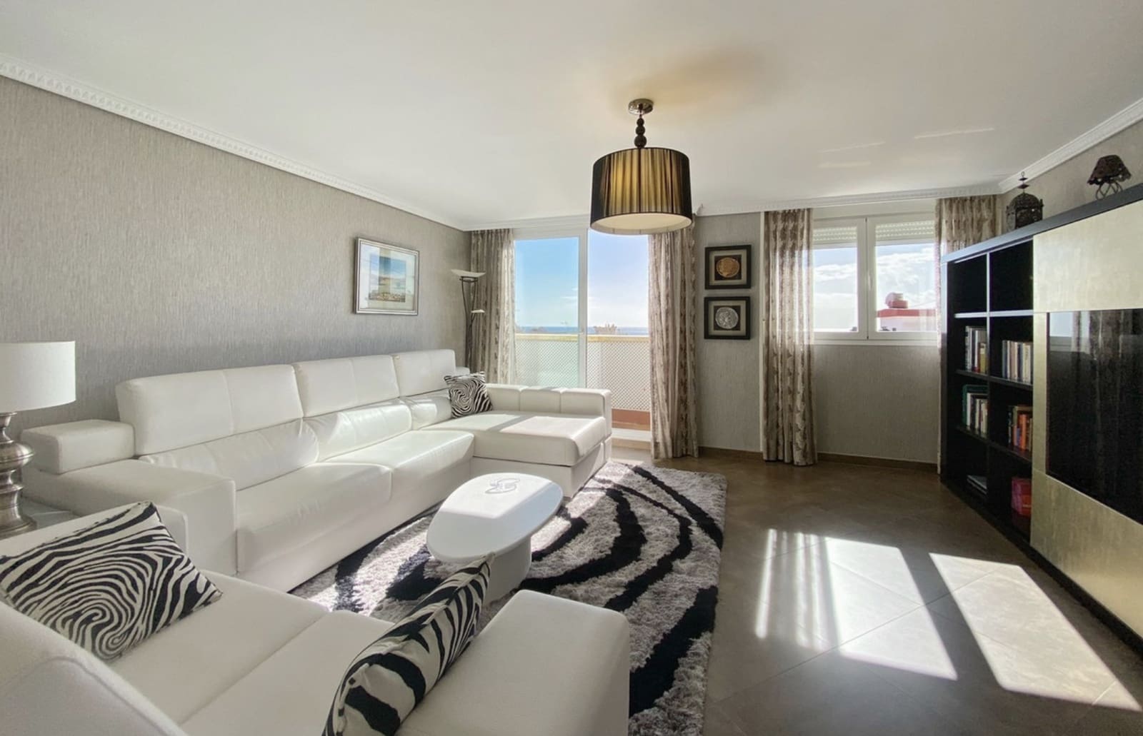 3 quarto Penthouse para venda em Marbella com garagem - 1 150 000 € (Ref: 10165441)