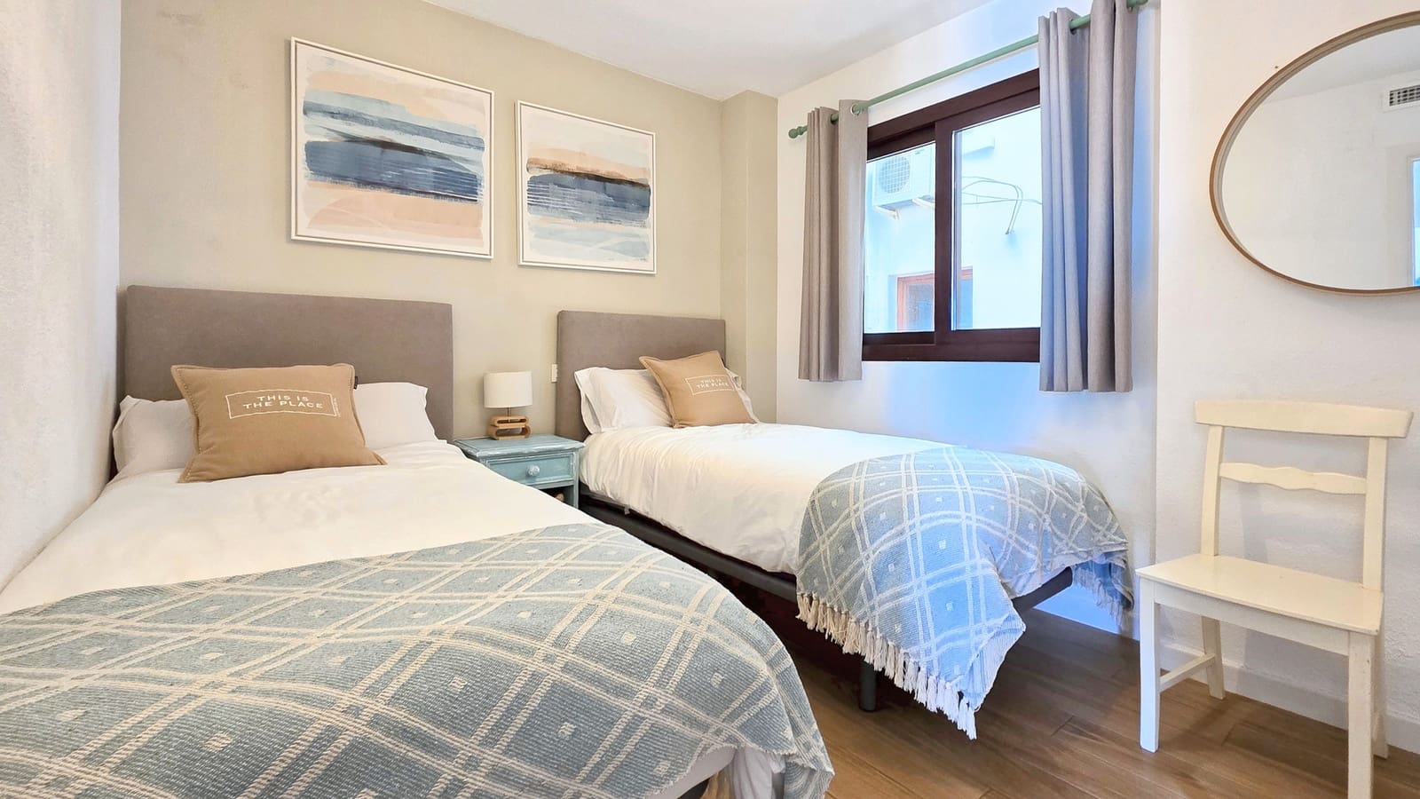 2 bedroom Apartment for sale in La Duquesa / Puerto de la Duquesa with garage - € 395,000 (Ref: 10167921)