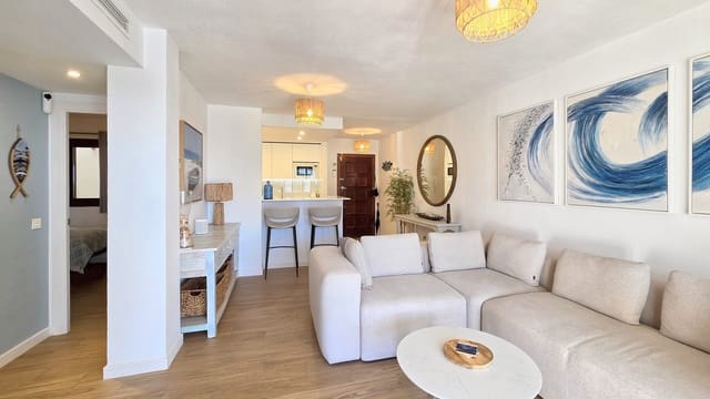 2 bedroom Apartment for sale in La Duquesa / Puerto de la Duquesa, Manilva with garage - € 395,000 (Ref: 10167921)