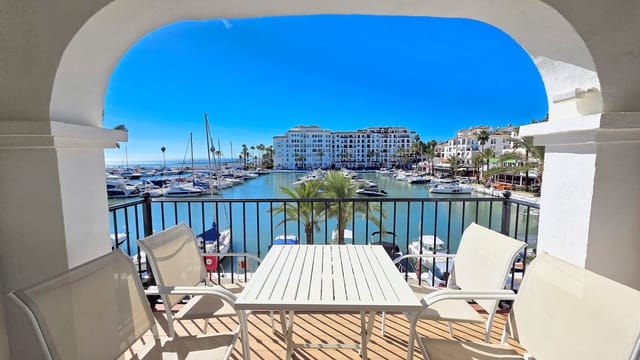 2 bedroom Apartment for sale in La Duquesa / Puerto de la Duquesa, Manilva with garage - € 395,000 (Ref: 10167921)