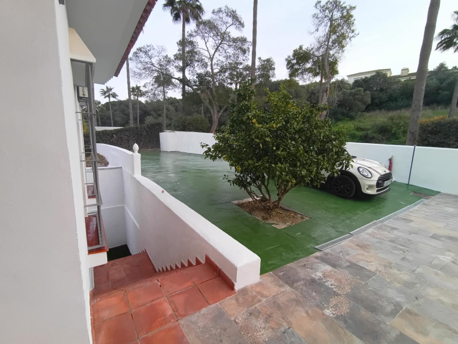 5 soveværelse Villa til salg i Sotogrande med swimmingpool garage - € 1.080.000 (Ref: 8094339)