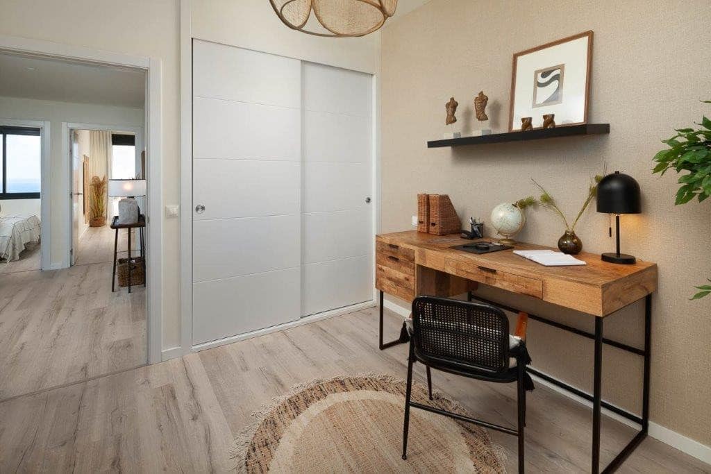 3 sypialnia Dom na sprzedaż w Manilva z basenem garażem - 547 000 € (Ref: 8182144)