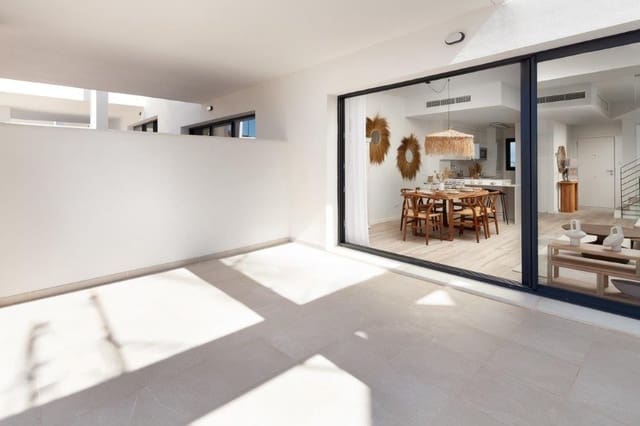 3 sovrum Hus till salu i Manilva med pool garage - 547 000 € (Ref: 8182144)