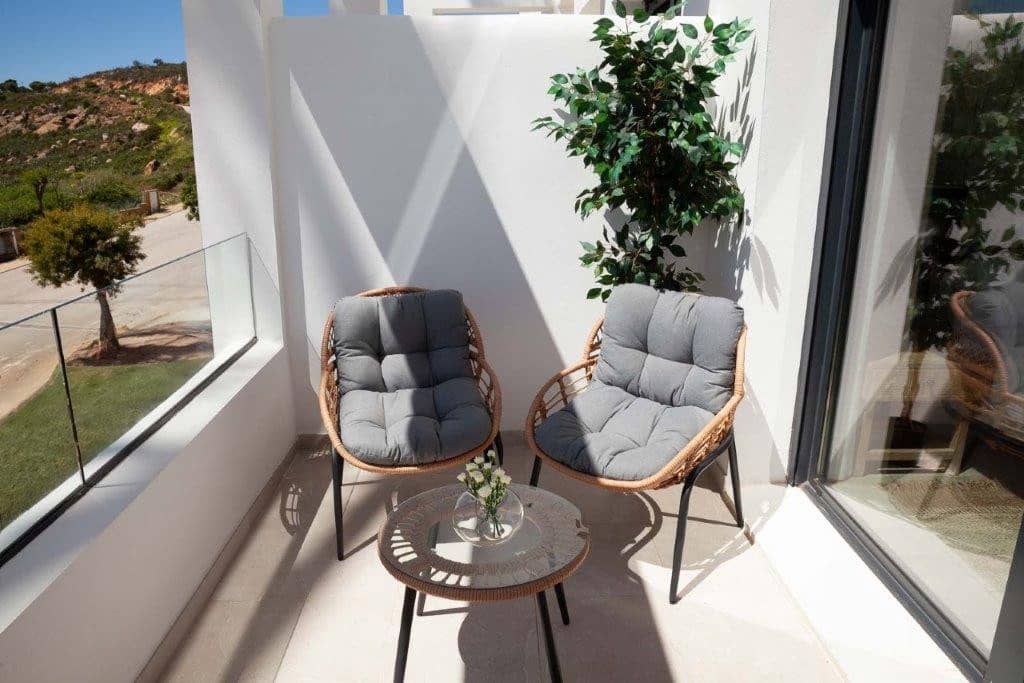 3 sypialnia Dom na sprzedaż w Manilva z basenem garażem - 547 000 € (Ref: 8182144)