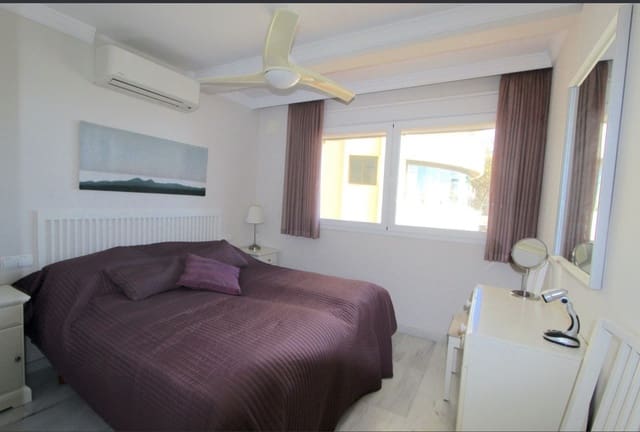 Apartamento de 3 habitaciones en Marbella en venta - 1.200.000 € (Ref: 8695653)