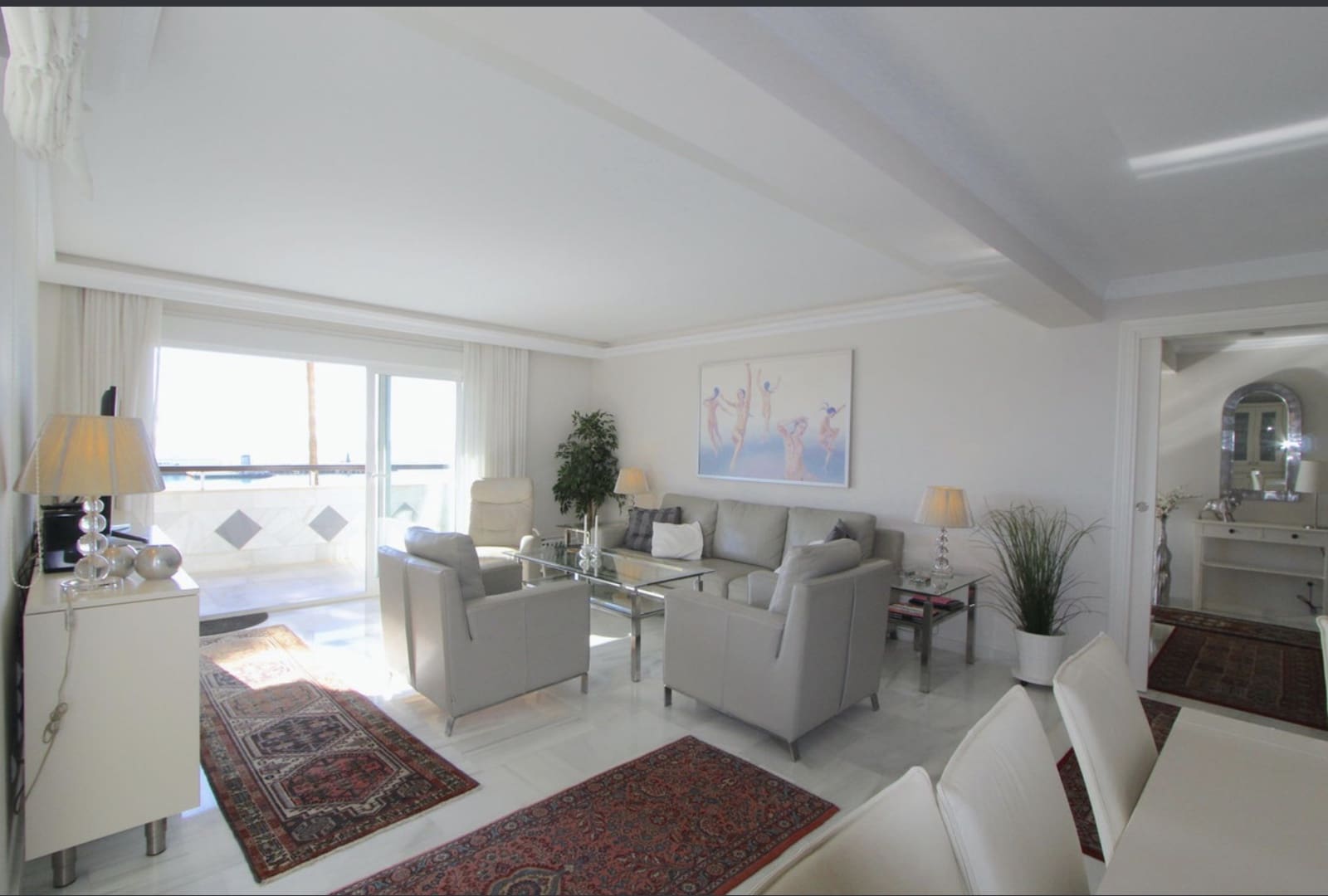 3 bedroom Apartment for sale in Marbella - € 1,200,000 (Ref: 8695653)