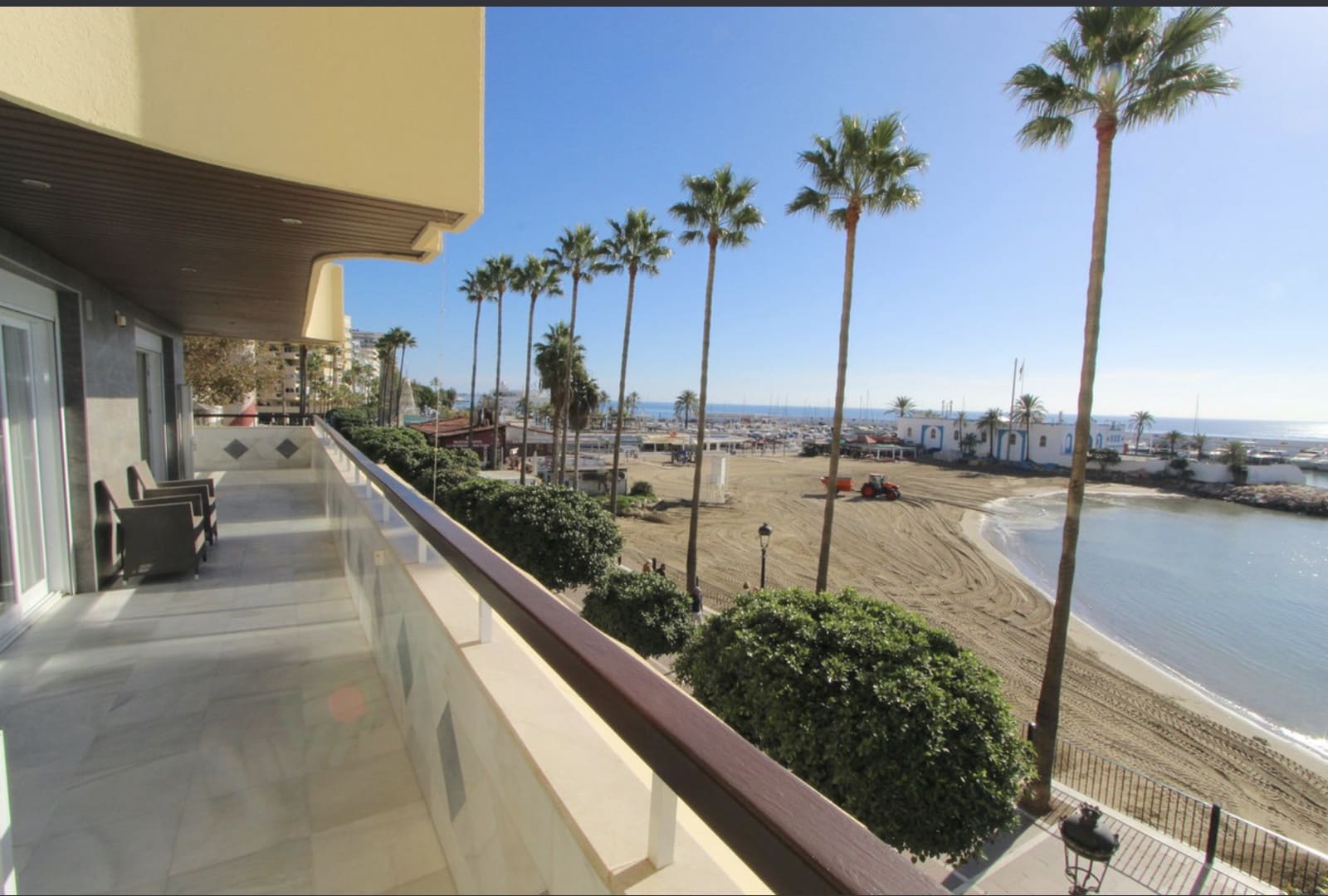 3 bedroom Apartment for sale in Marbella - € 1,200,000 (Ref: 8695653)